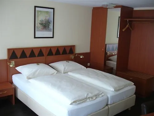 ***  Hotel Fischzucht In Wuerzburg Germania