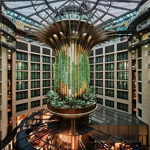 Radisson Collection Hotel, Hotel Berlín